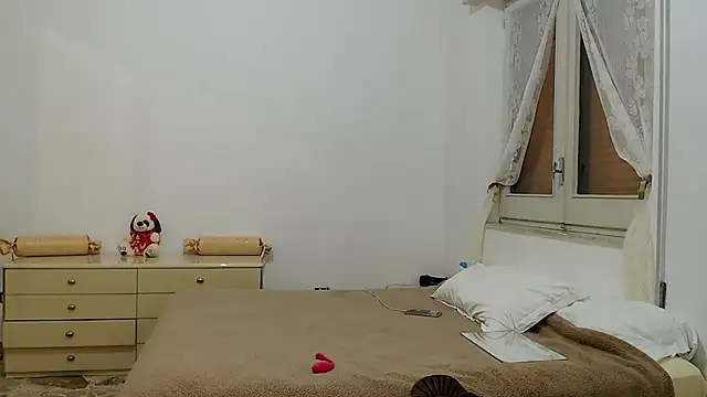 Snapshot of ZajiraShane chatting on 21, 11, 2025 ZajiraShane online show from 21, 11, 2025