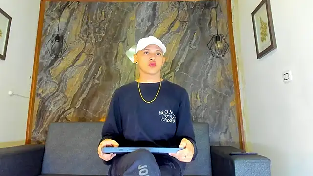 Snapshot of liam_genner_ chatting on 12, 2, 2025 liam genner online show from 12, 2, 2025