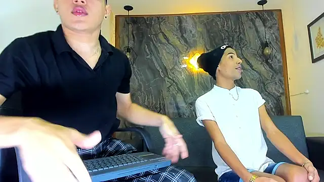 Snapshot of liam_genner_ chatting on 6, 3, 2025 liam genner online show from 6, 3, 2025