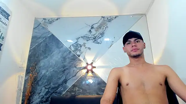 Snapshot of liam_genner_ chatting on 10, 3, 2025 liam genner online show from 10, 3, 2025