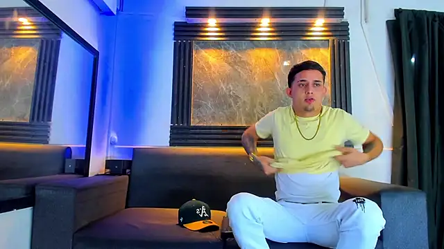 Snapshot of liam_genner_ chatting on 17, 9, 2025 liam genner online show from 17, 9, 2025