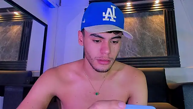 Snapshot of liam_genner_ chatting on 22, 9, 2025 liam genner online show from 22, 9, 2025