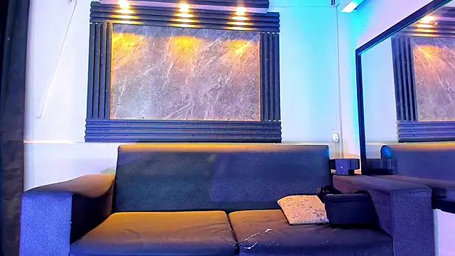 Snapshot of liam_genner_ chatting on 28, 11, 2025 liam genner online show from 28, 11, 2025