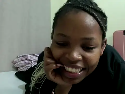 Snapshot of queen-sasha chatting on 6, 3, 2026 queen-sasha online show from 6, 3, 2026