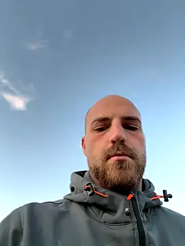 Snapshot of parallelo990 chatting on 24, 10, 2025 parallelo990 online show from 24, 10, 2025