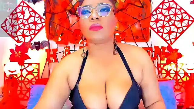 Snapshot of SQUIRTBRUNETE chatting on 1, 11, 2025 SQUIRTBRUNETE online show from 1, 11, 2025