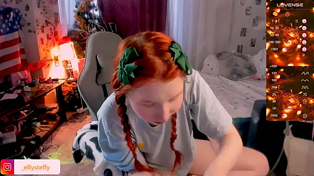 CallMeEffy1 online show from 5, 1, 2025