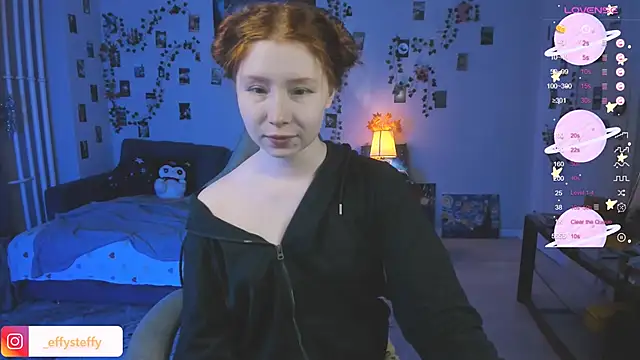 CallMeEffy1 online show from 21, 10, 2025