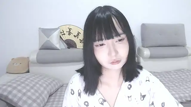 Snapshot of your_angela chatting on 11, 9, 2025 your angela online show from 11, 9, 2025