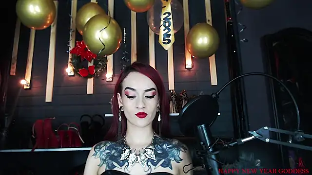 Snapshot of Liilith_goddess_ chatting on 30, 12, 2024 Liilith goddess online show from 30, 12, 2024