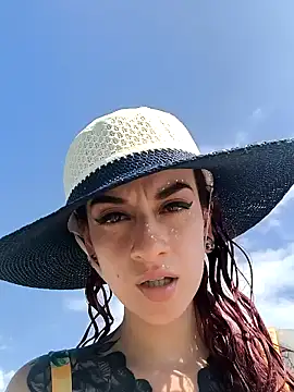 Snapshot of Liilith_goddess_ chatting on 7, 1, 2025 Liilith goddess online show from 7, 1, 2025