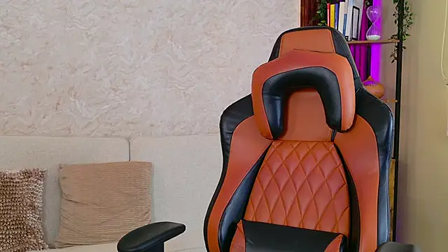 AdanReilly online show from 23, 11, 2025