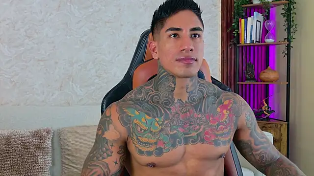 AdanReilly online show from 29, 11, 2025