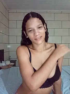 Snapshot of By_Aninha chatting on 29, 11, 2025 By Aninha online show from 29, 11, 2025