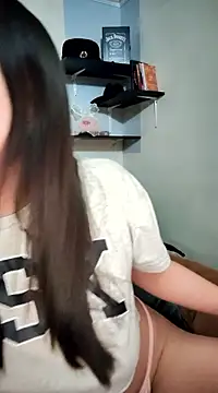 Snapshot of Paudelatorre chatting on 2, 12, 2024 Paudelatorre online show from 2, 12, 2024