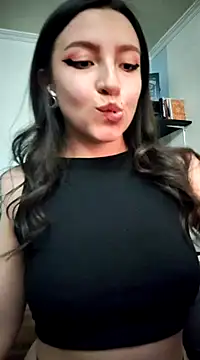 Snapshot of Paudelatorre chatting on 18, 2, 2025 Paudelatorre online show from 18, 2, 2025