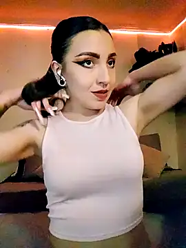 Snapshot of Paudelatorre chatting on 2, 10, 2025 Paudelatorre online show from 2, 10, 2025