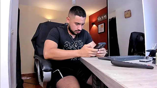 thesexlawyer1 online show from 15, 4, 2026