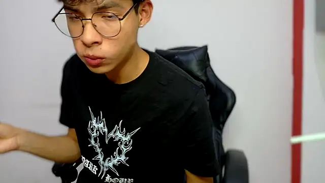 Snapshot of Jacotnk chatting on 22, 3, 2025 Jacotnk online show from 22, 3, 2025