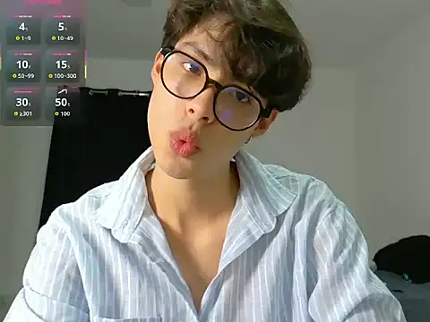 Snapshot of Jacotnk chatting on 13, 9, 2025 Jacotnk online show from 13, 9, 2025