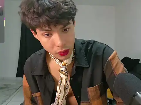 Snapshot of Jacotnk chatting on 13, 11, 2025 Jacotnk online show from 13, 11, 2025