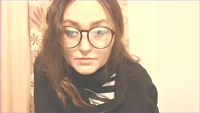 Snapshot of hrnyteacher chatting on 15, 12, 2024 hrnyteacher online show from 15, 12, 2024