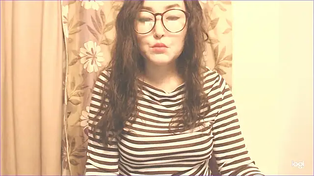 Snapshot of hrnyteacher chatting on 12, 2, 2025 hrnyteacher online show from 12, 2, 2025