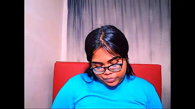 Snapshot of Indian_Lola00 chatting on 2, 10, 2025 Indian Lola00 online show from 2, 10, 2025