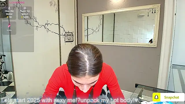 EmmyGreans online show from 6, 1, 2025