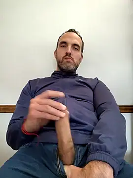 Snapshot of leon3875 chatting on 21, 10, 2025 leon3875 online show from 21, 10, 2025