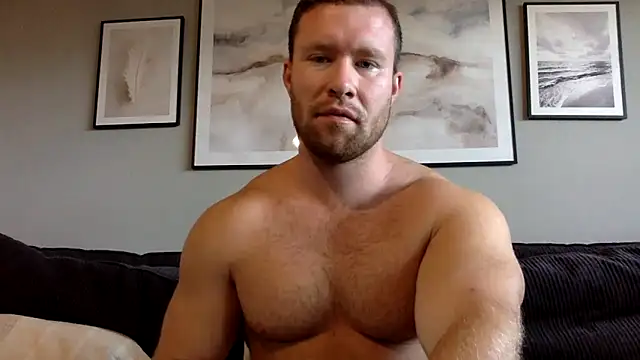 Snapshot of swekingxx chatting on 12, 9, 2025 swekingxx online show from 12, 9, 2025