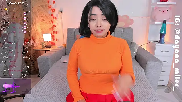 Snapshot of _dayana_miler chatting on 18, 1, 2025 dayana miler online show from 18, 1, 2025