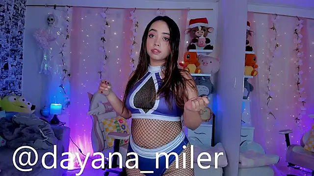 Snapshot of _dayana_miler chatting on 29, 11, 2025 dayana miler online show from 29, 11, 2025