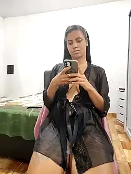 Bella Anjoss online show from 4, 1, 2025