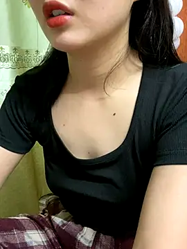 Yum-Hi online show from 3, 12, 2024