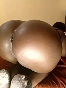 Misskhalifa  online show from 16, 2, 2026