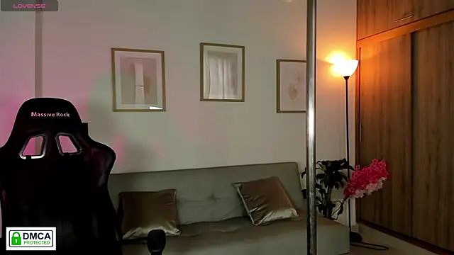 Snapshot of Lilabril chatting on 25, 6, 2026 Lilabril online show from 25, 6, 2026