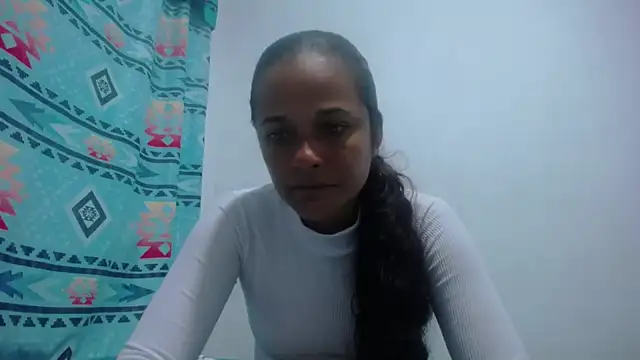 Snapshot of GiveLove1 chatting on 9, 1, 2025 GiveLove1 online show from 9, 1, 2025