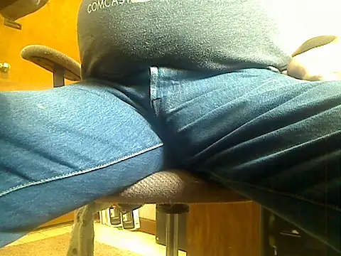 Snapshot of markluvskitty chatting on 12, 6, 2026 markluvskitty online show from 12, 6, 2026