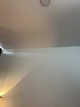 CHERRYY BOMB  online show from 4, 4, 2026