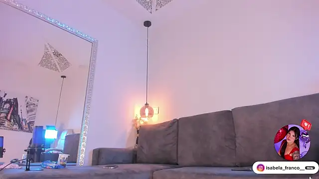 Isabella francoo online show from 17, 3, 2025