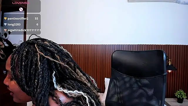 chanel brunette online show from 23, 2, 2025