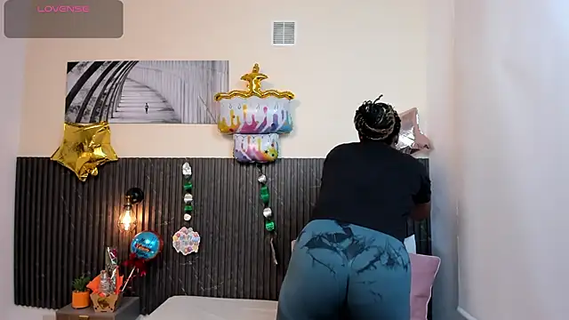 chanel brunette online show from 4, 3, 2025