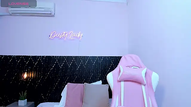 chanel brunette online show from 21, 3, 2025