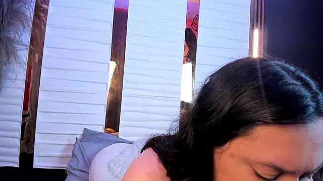 Snapshot of Biiancacox chatting on 5, 11, 2025 Biiancacox online show from 5, 11, 2025