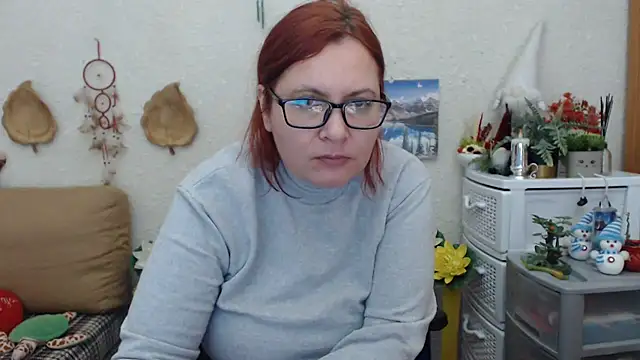 Snapshot of PlayfullMature chatting on 15, 2, 2025 PlayfullMature online show from 15, 2, 2025