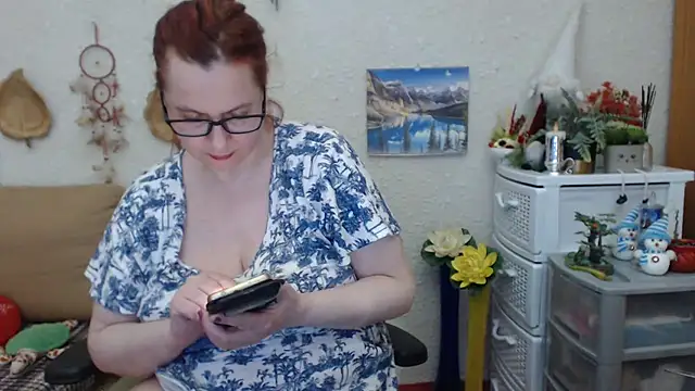 Snapshot of PlayfullMature chatting on 20, 2, 2025 PlayfullMature online show from 20, 2, 2025