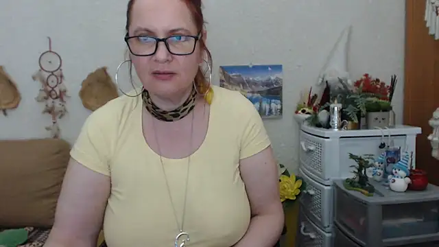 Snapshot of PlayfullMature chatting on 22, 2, 2025 PlayfullMature online show from 22, 2, 2025