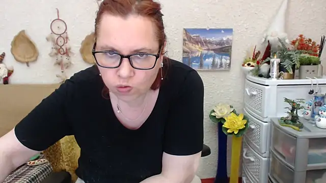 Snapshot of PlayfullMature chatting on 23, 2, 2025 PlayfullMature online show from 23, 2, 2025