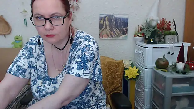 Snapshot of PlayfullMature chatting on 2, 3, 2025 PlayfullMature online show from 2, 3, 2025